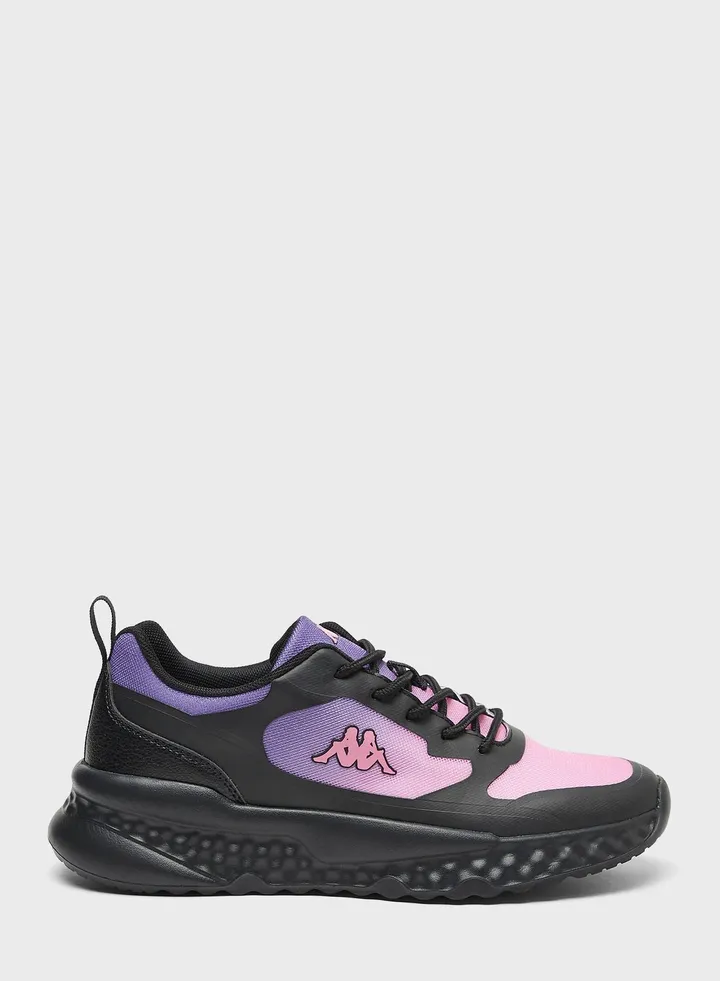 Women's Sports Shoes