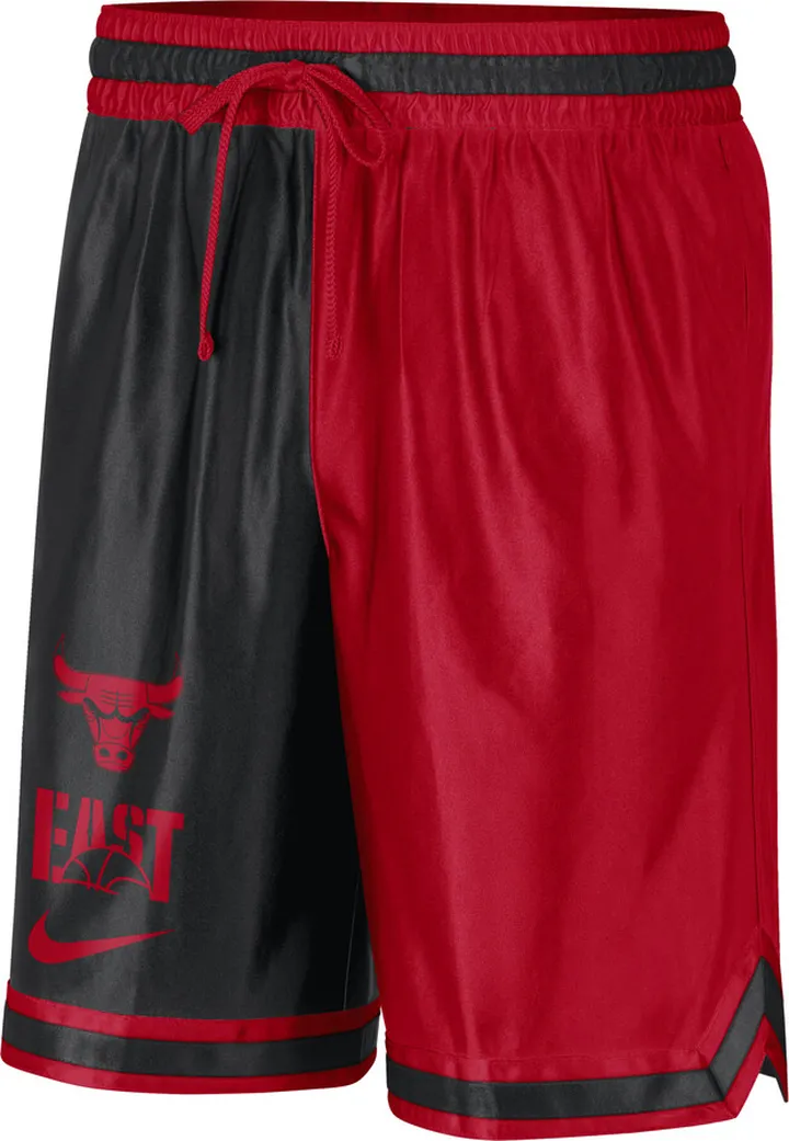 Chicago Bulls Courtside Nike Men's Dri-FIT NBA Graphic Shorts in Red