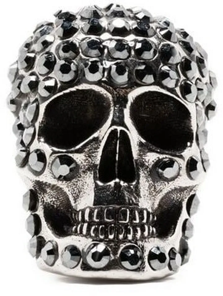 Skull charm earring