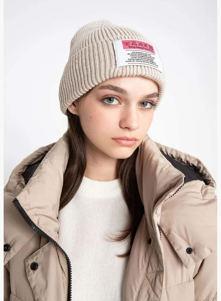 Woman Casual Beret