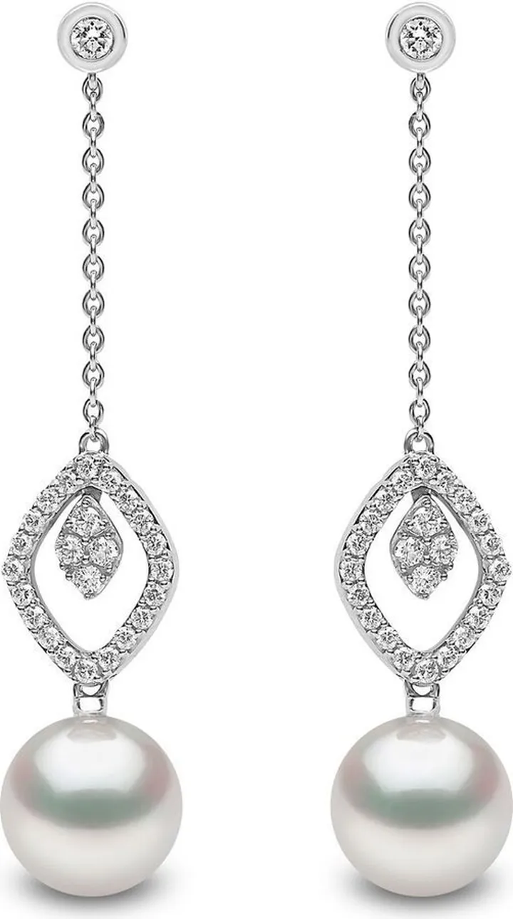 18kt white gold Trend freshwater pearl and diamond earrings