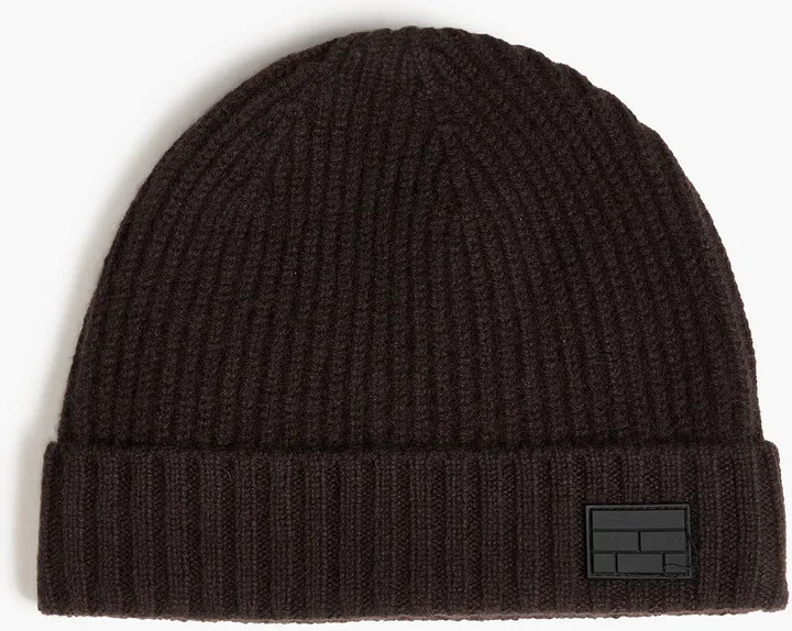 Ribbed cashmere beanie