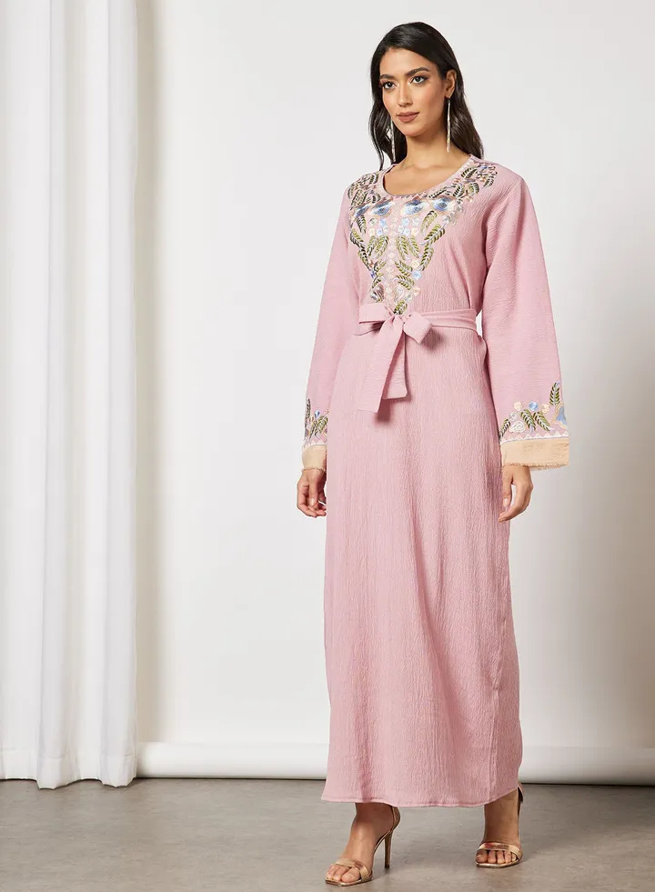 Jalabiya With Floral Embroidery And Belt
