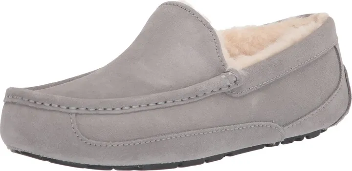 UGG Men's Ascot Slipper