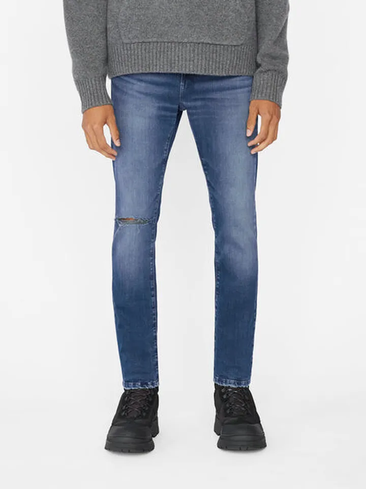 L'homme Skinny Quincy Rips