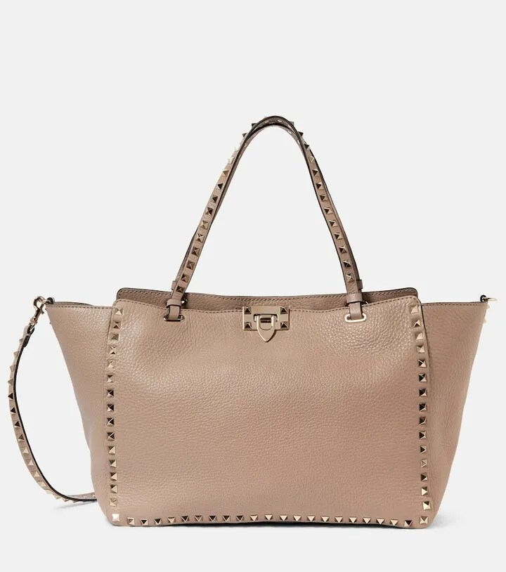 Valentino Garavani Rockstud Medium leather tote