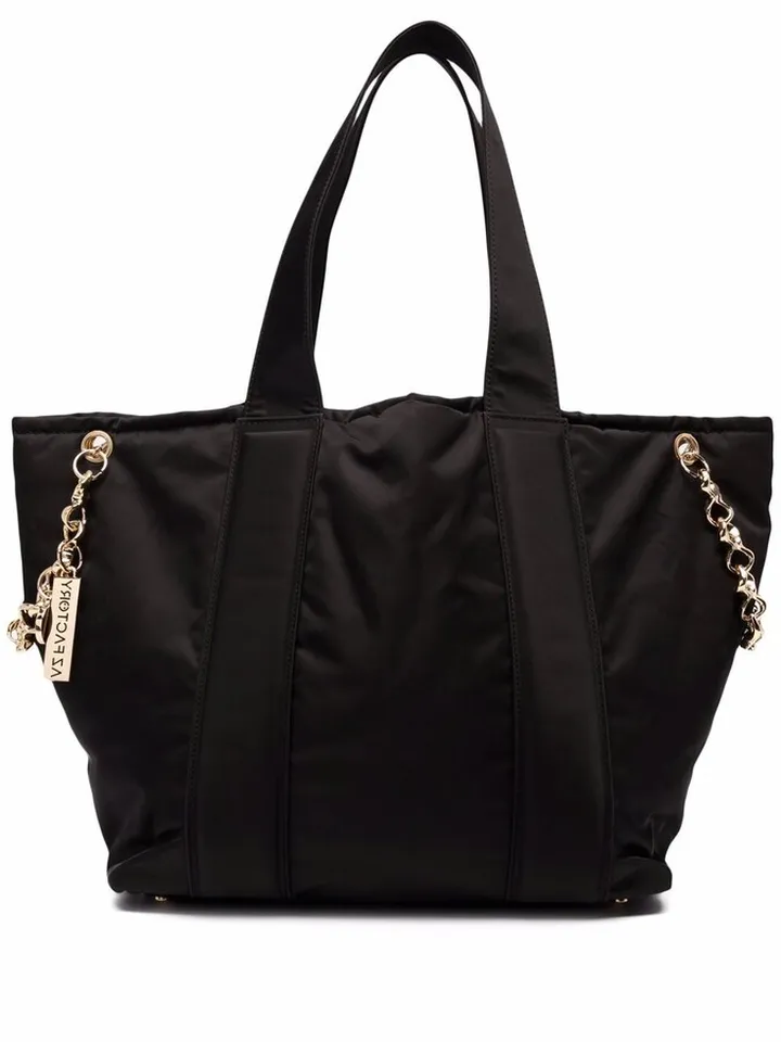 Hugging chain-trim tote