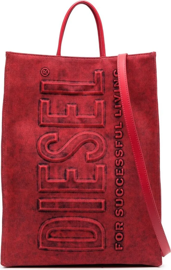 3D embossed-logo tote bag