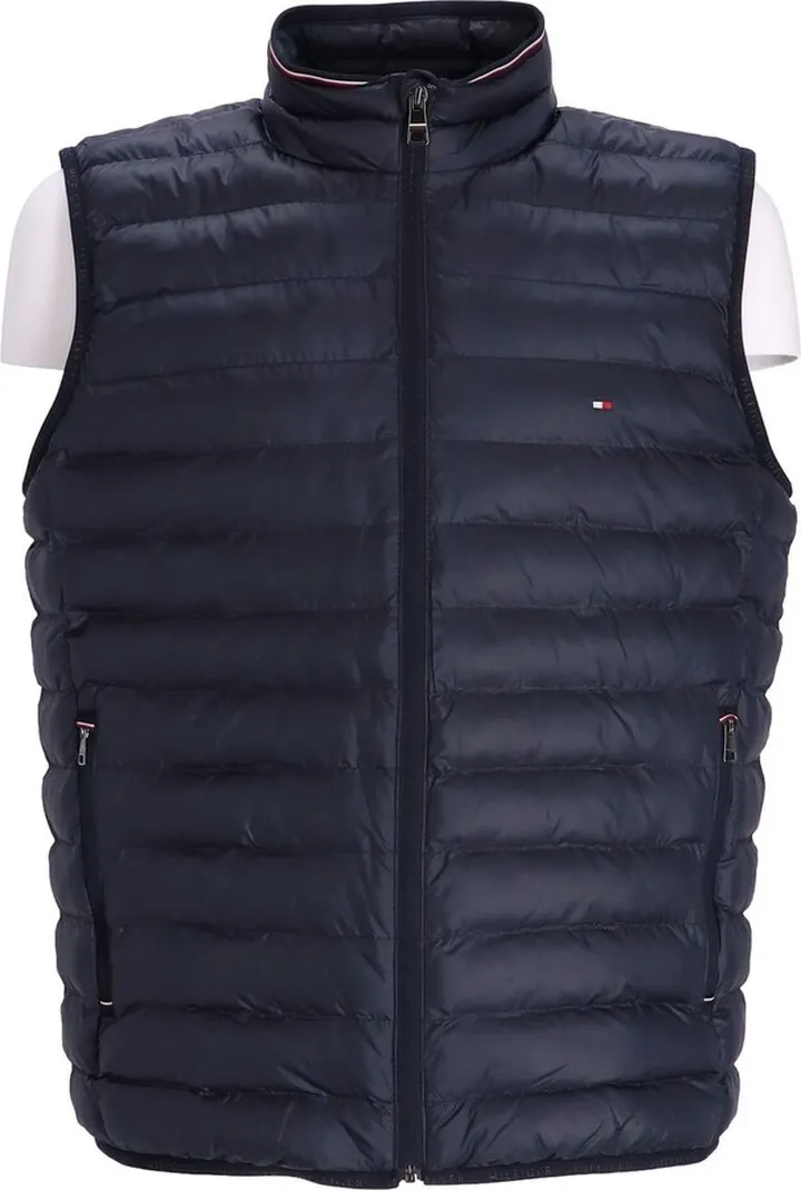 Foldable padded vest