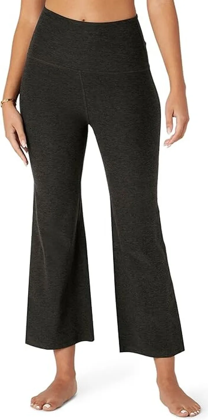Beyond Yoga Spacedye Retro Cropped Pants (Darkest Night) Women's Clothing