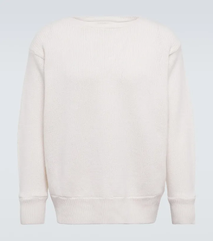 Cashmere sweater