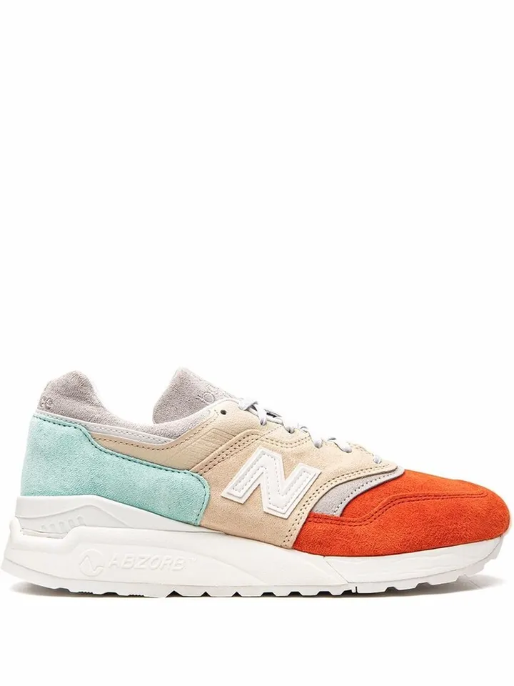 M997 low-top sneakers