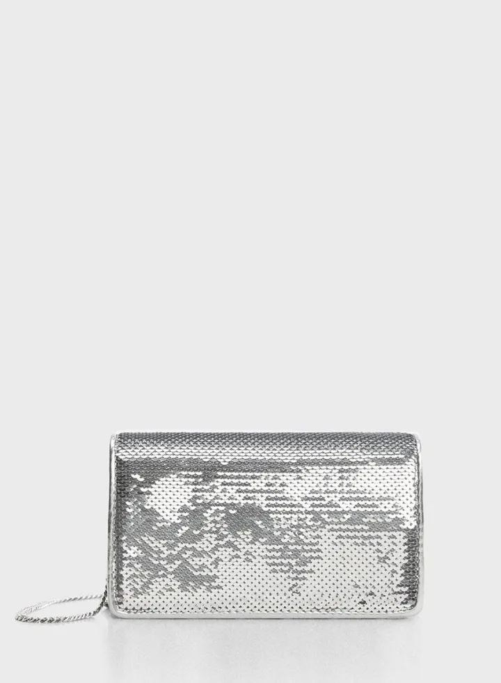 Viana Flap Over Chain Detailed