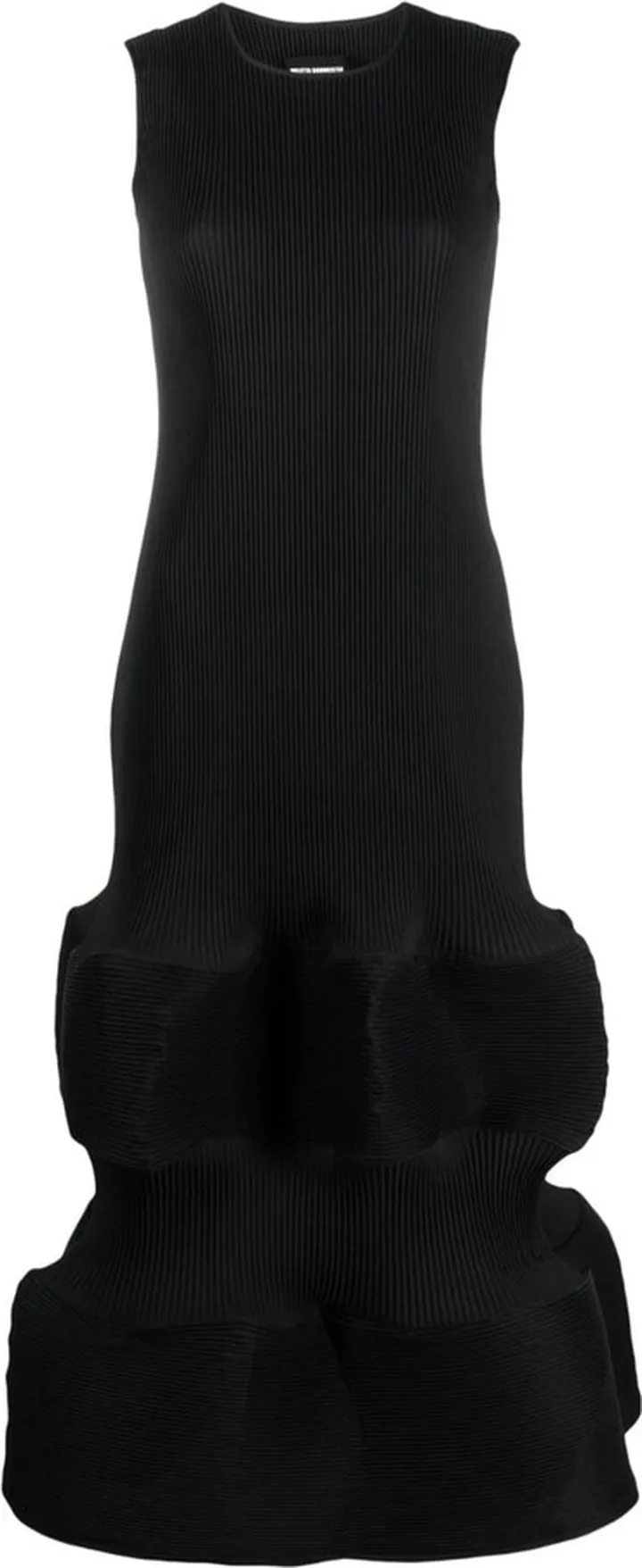 Ripple pleated sleeveless dress