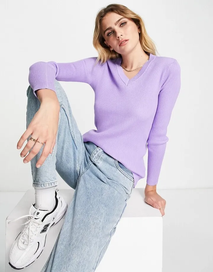Gianni Feraud ribbed v-neck sweater in lilac