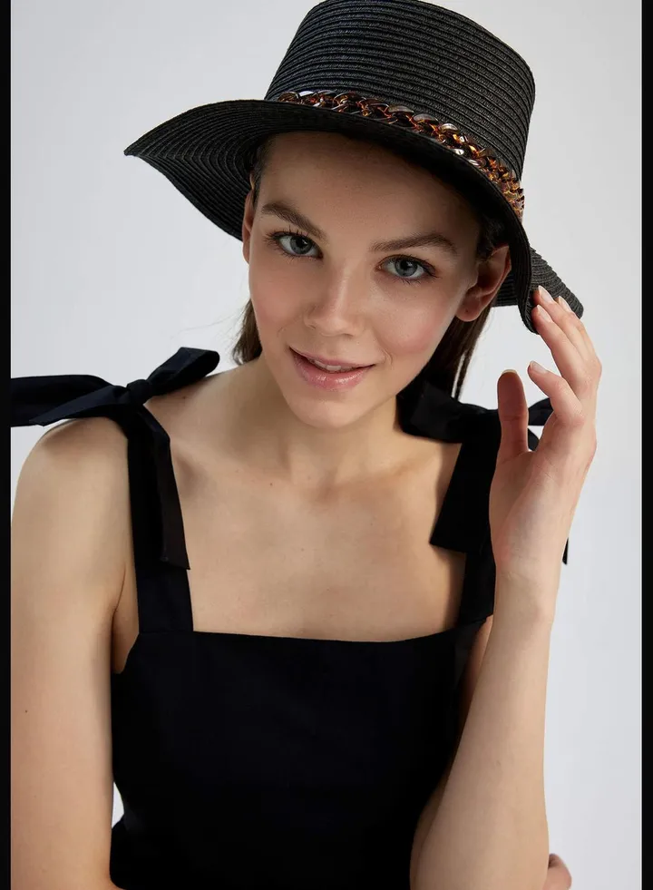 Woman Casual Hat