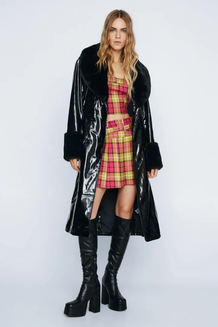 Nasty Gal Womens Faux Fur Collar Vinyl Trench