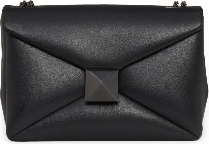 Maxi One Stud Leather Shoulder Bag