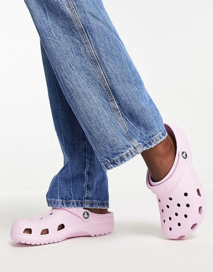 Crocs classic clogs in ballerina pink