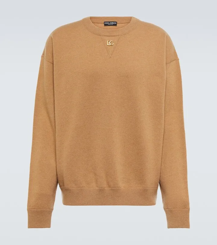 Cashmere sweater
