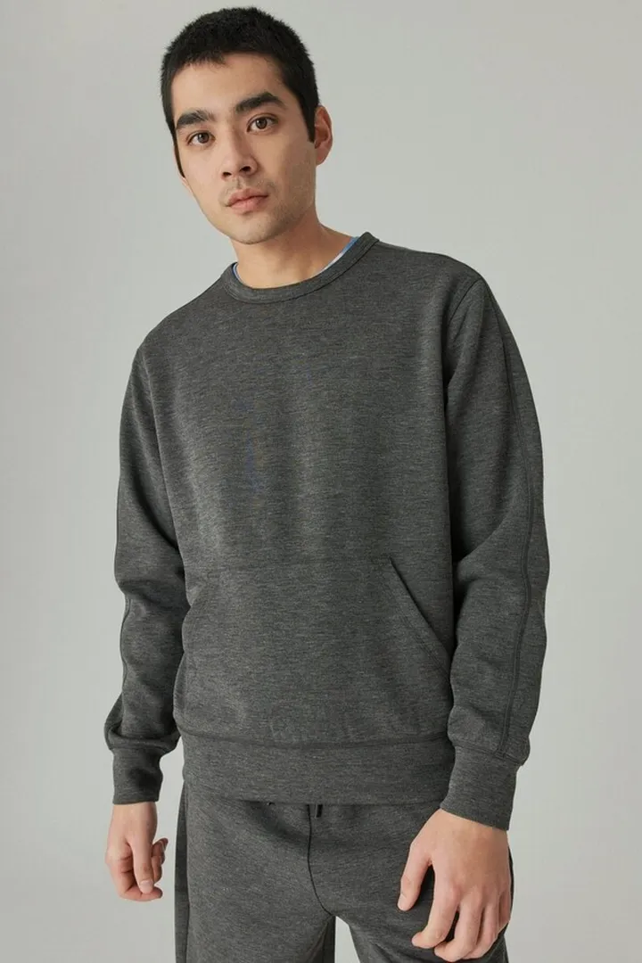 Breathe Easy Tech Pocket Crew Neck Sweatshirt