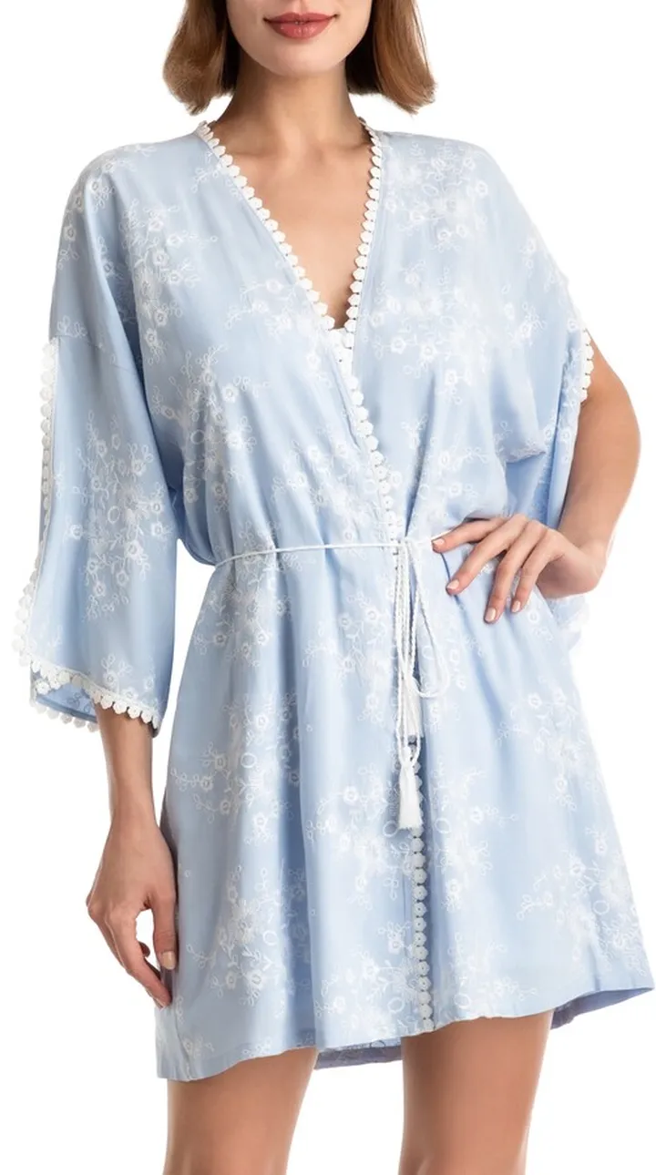 Bird Song Embroidered Short Robe