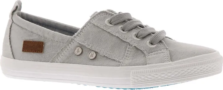 Malibu Womens Performance Lifestyle Slip-On Sneakers