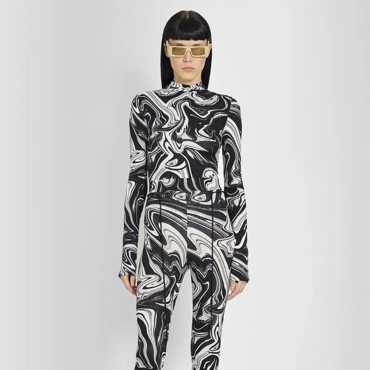 Ssheena Woman Black&white Tops