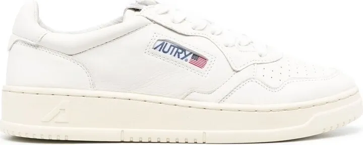 Medalist Low-Top Sneakers