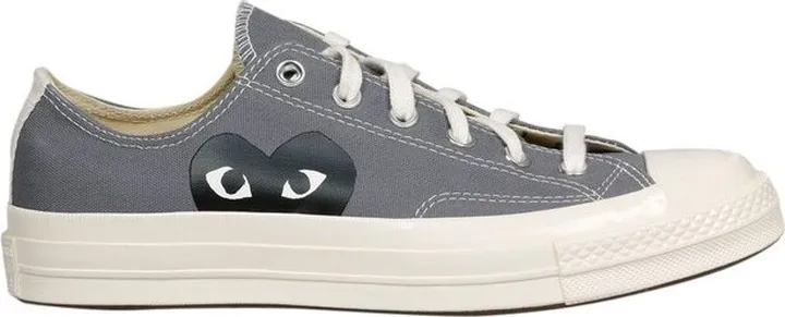 Comme des Garçons Play Big Heart Low-Top Sneakers