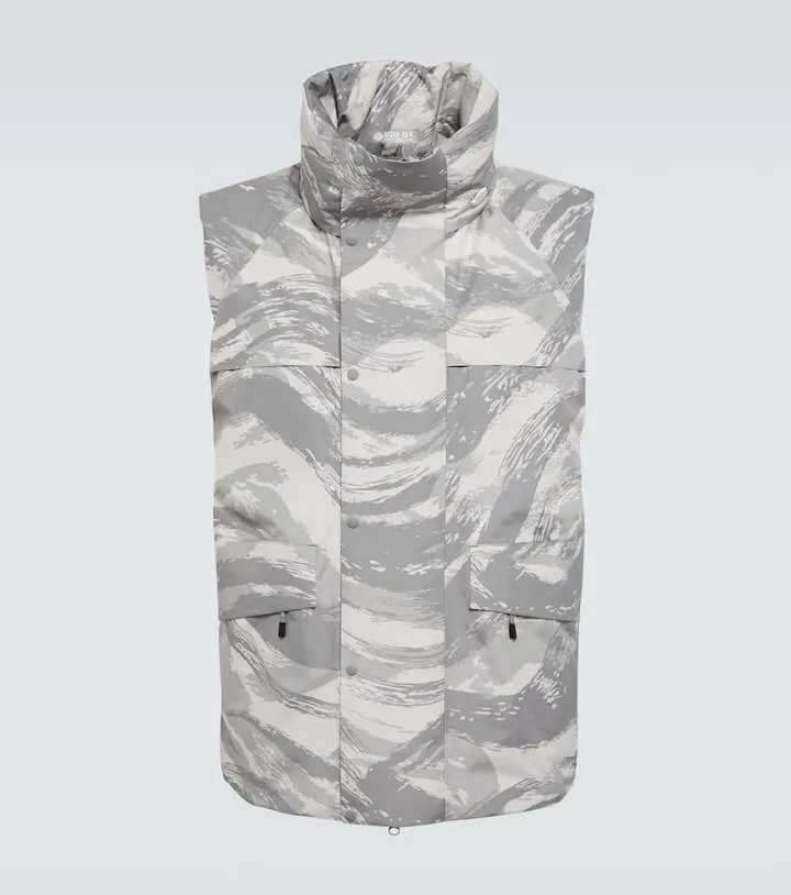 4 Moncler Hyke Vanil printed down vest