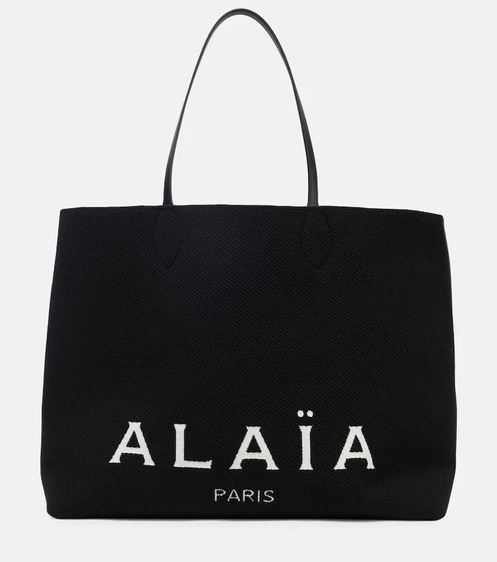 Large knitted tote
