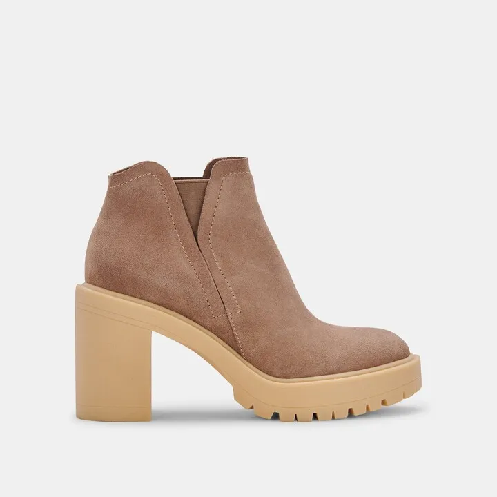 Cashe H2o Boots Mushroom Suede