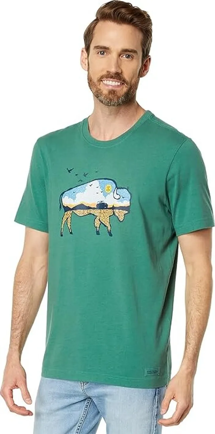 Life is Good Buffalo Landscape Short Sleeve Crusher Tee (Spruce Green) Men's T Shirt