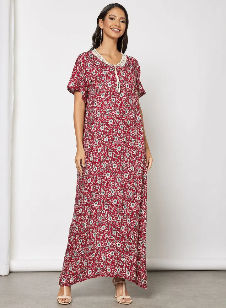 Jalabiya With Lace Embellishment On Neckline