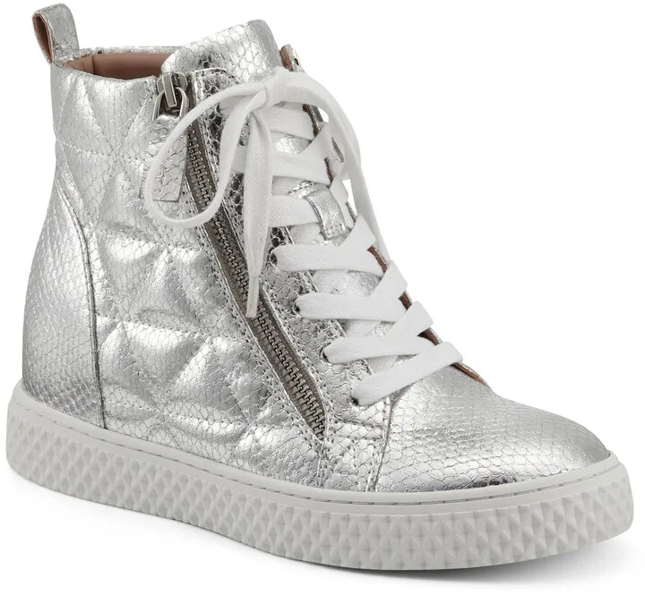 Zonta High Top Sneaker