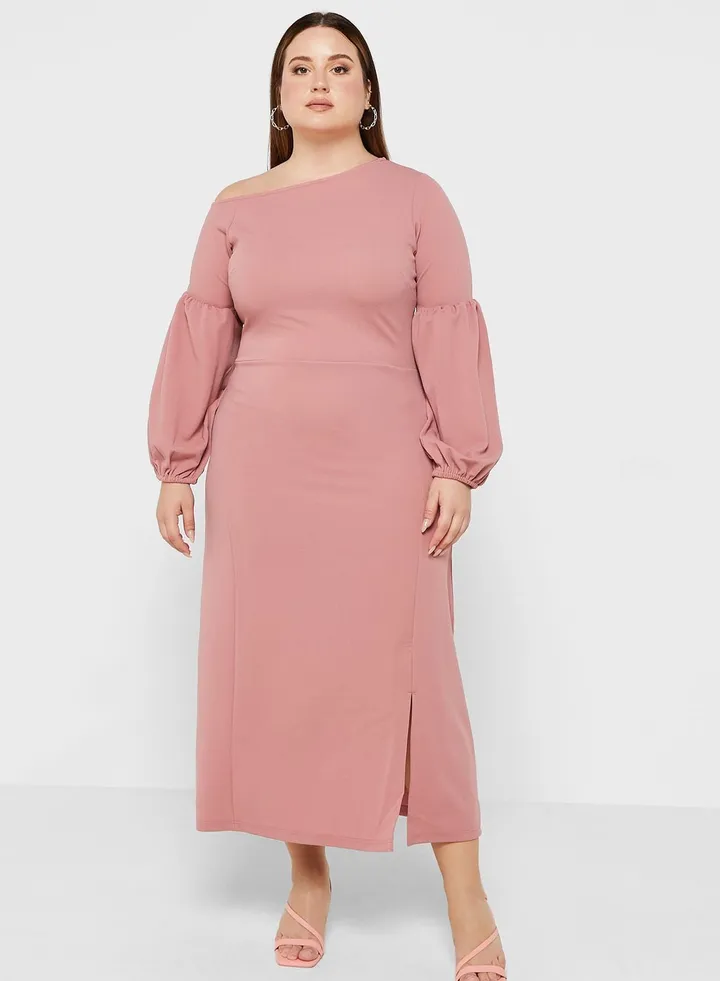 Round Neck Slit Dress