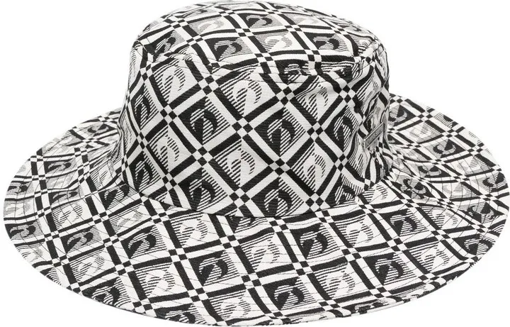 Moon Diamant bucket hat