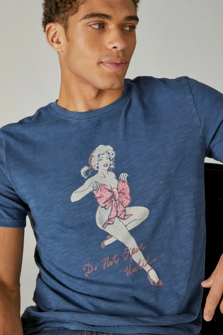 Xxx-Mas Pinup Graphic Tee