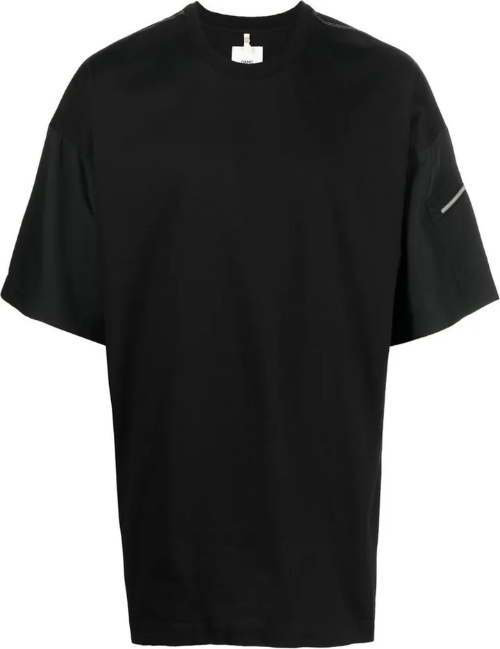 zip pocket T-shirt