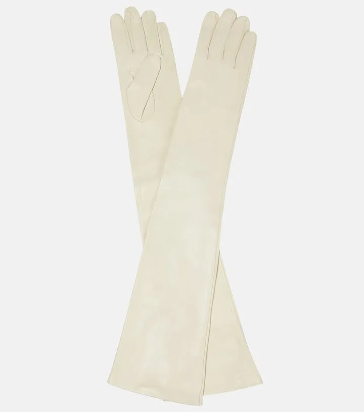 Leather gloves