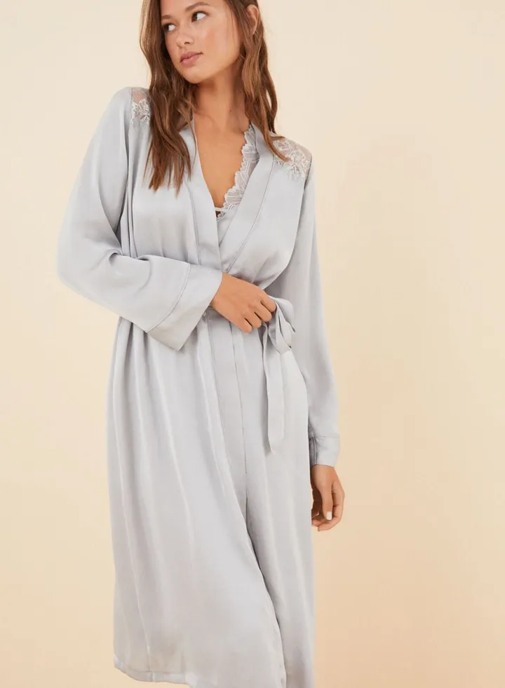 Lace Detail Robe