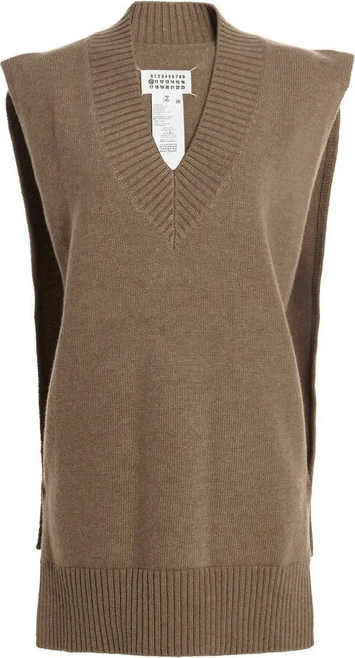 Maison Margiela V-Neck Sleeveless Knitted Stole