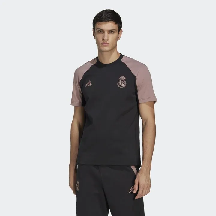 Real Madrid Travel Tee