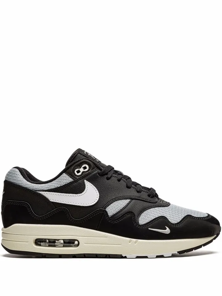 x Patta Air Max 1 "Black" sneakers