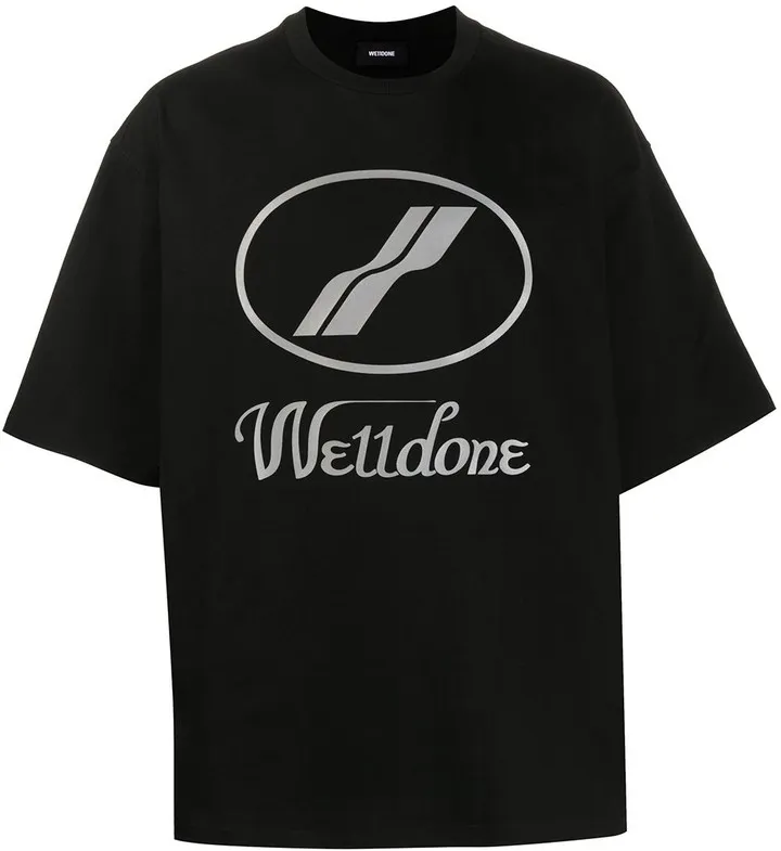 oversized T-shirt