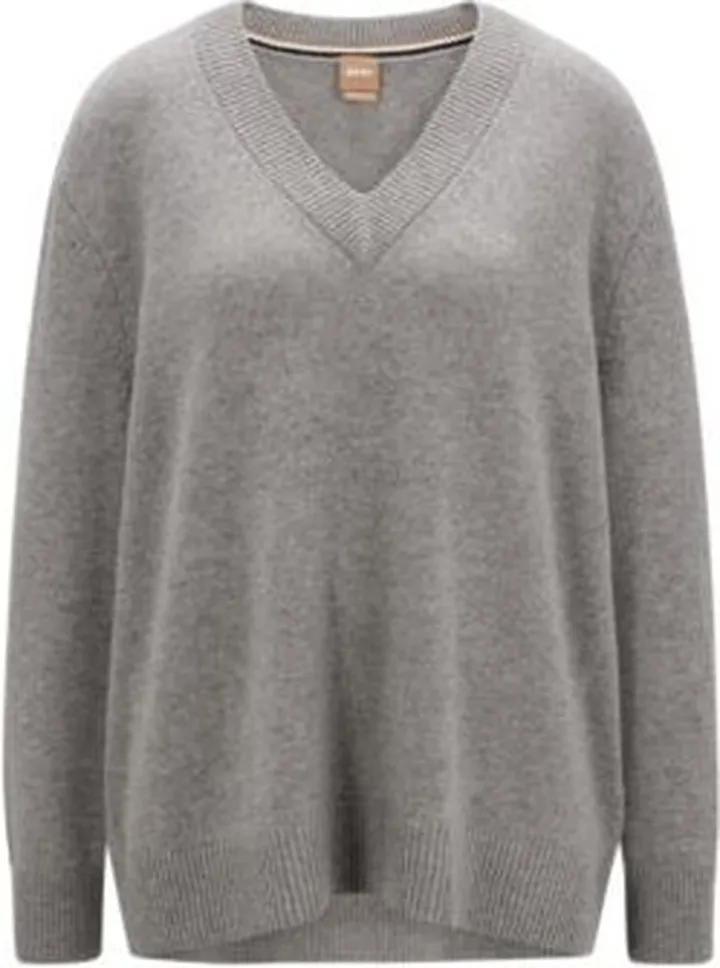 V-neck relaxed-fit sweater in cashmere