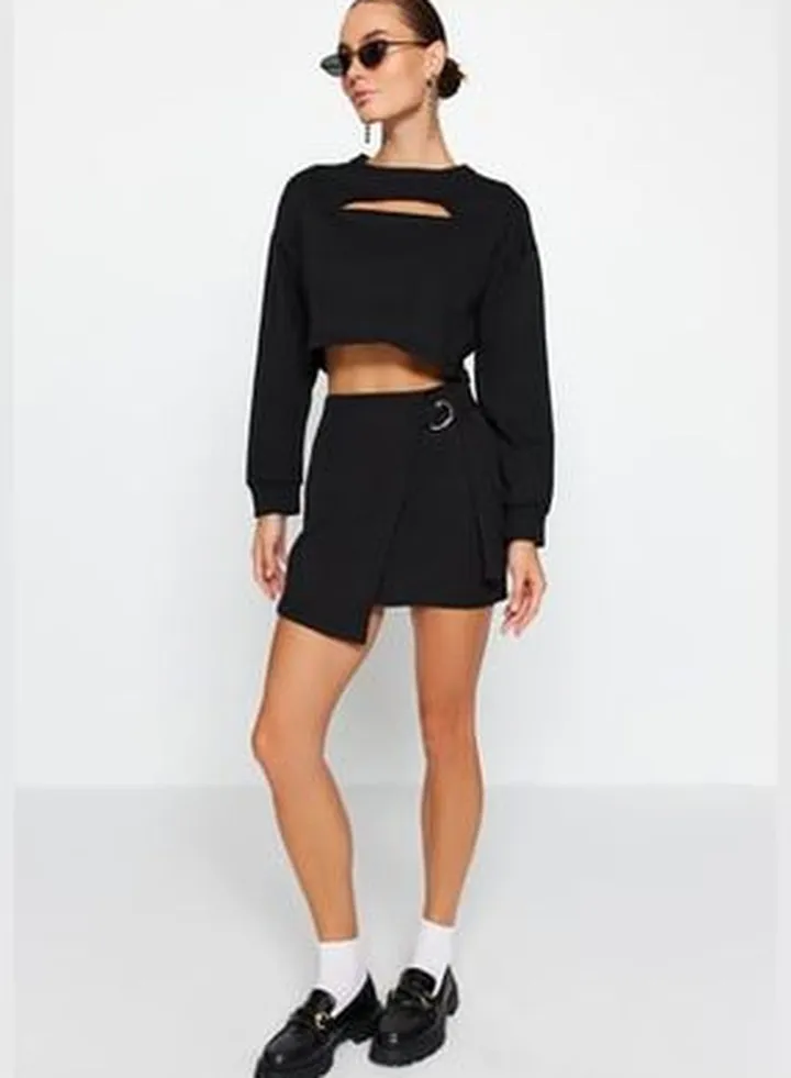 Black Double Breasted Mini Woven Skirt With Buckle TWOAW24ET00258