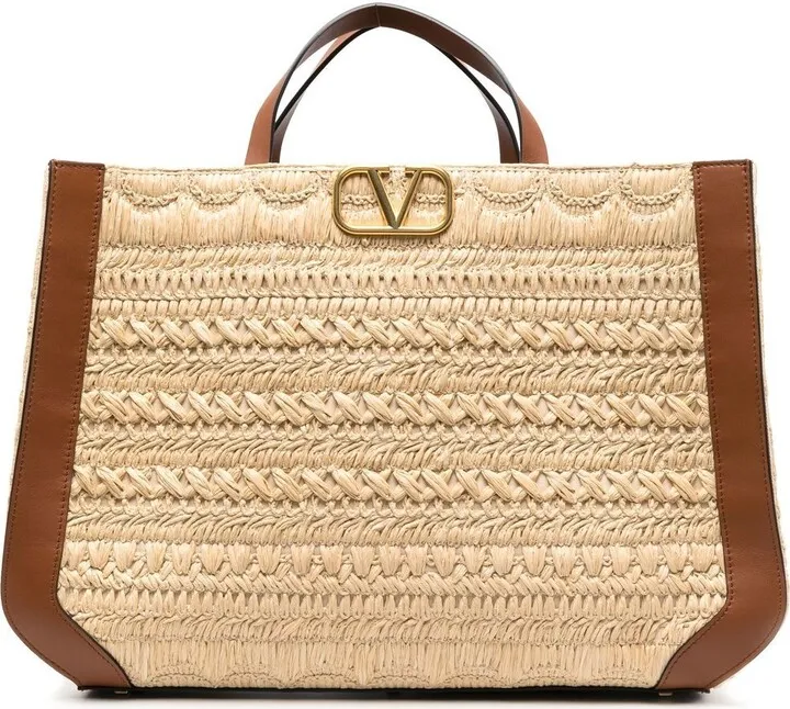 VLogo Signature embroidered raffia tote bag