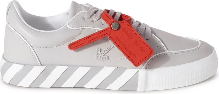 Low Vulcanized Outlined leather sneakers